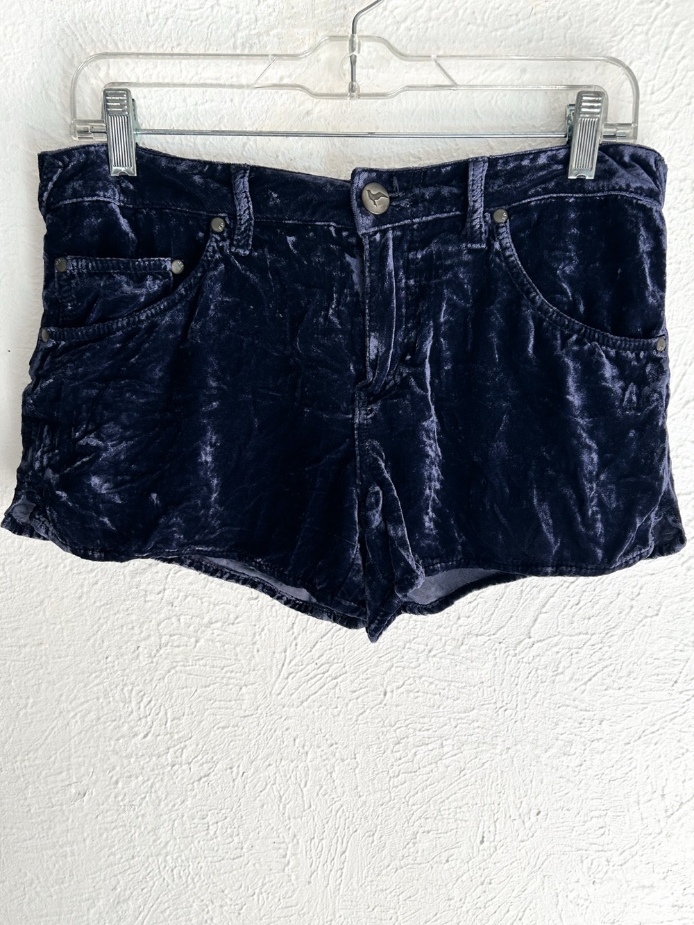 Free People Navy Crushed Velvet Micro Shorts Low Rise Size 6 Indie Sleaze